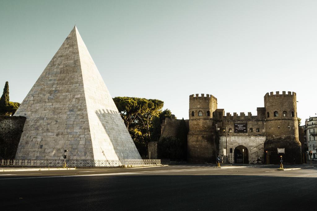 City Lights Rome Bagian luar foto